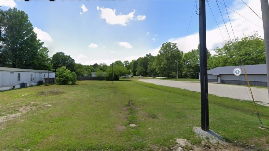 This is a .28 (+/-) acre corner lot in the NE corner of Arkansas close to the Missouri and Mississippi border and local amenities. Manufactured homes are allowed. Owner financing allowed. Property conveys a Limited Warranty Deed. Call or text for more information.