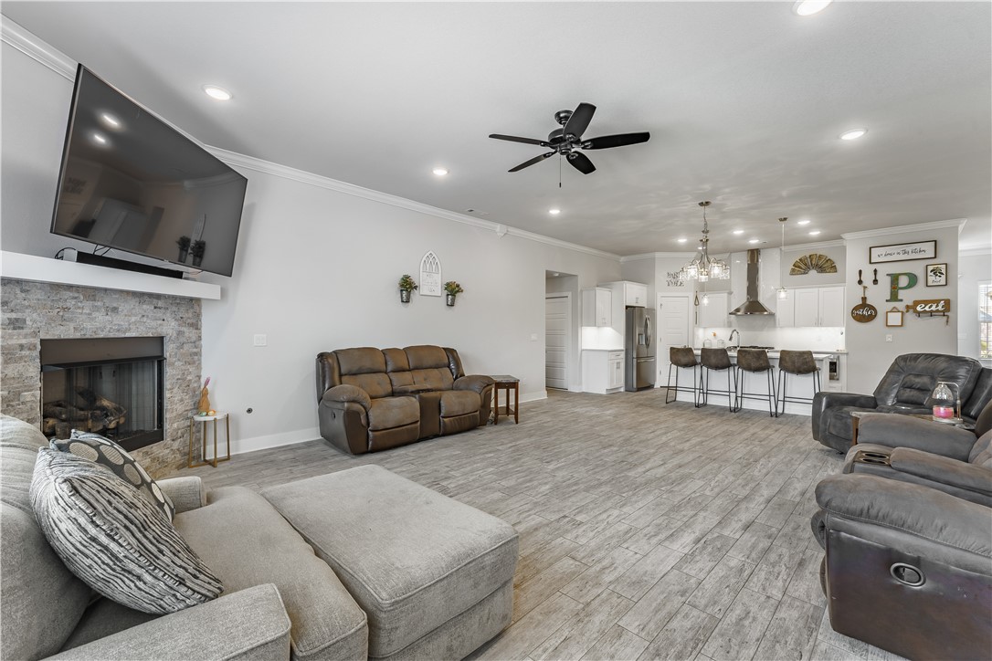 Heritage Ranch Ph Ii Siloam Spgs - Residential