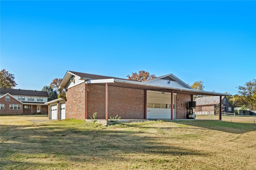 14-08-32 - Residential