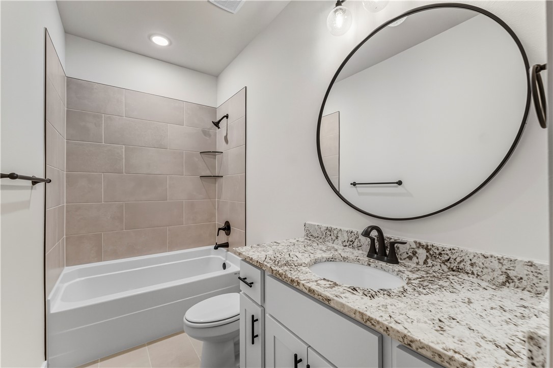 DIAMOND ESTATES PH V-CENTERTON - Residential