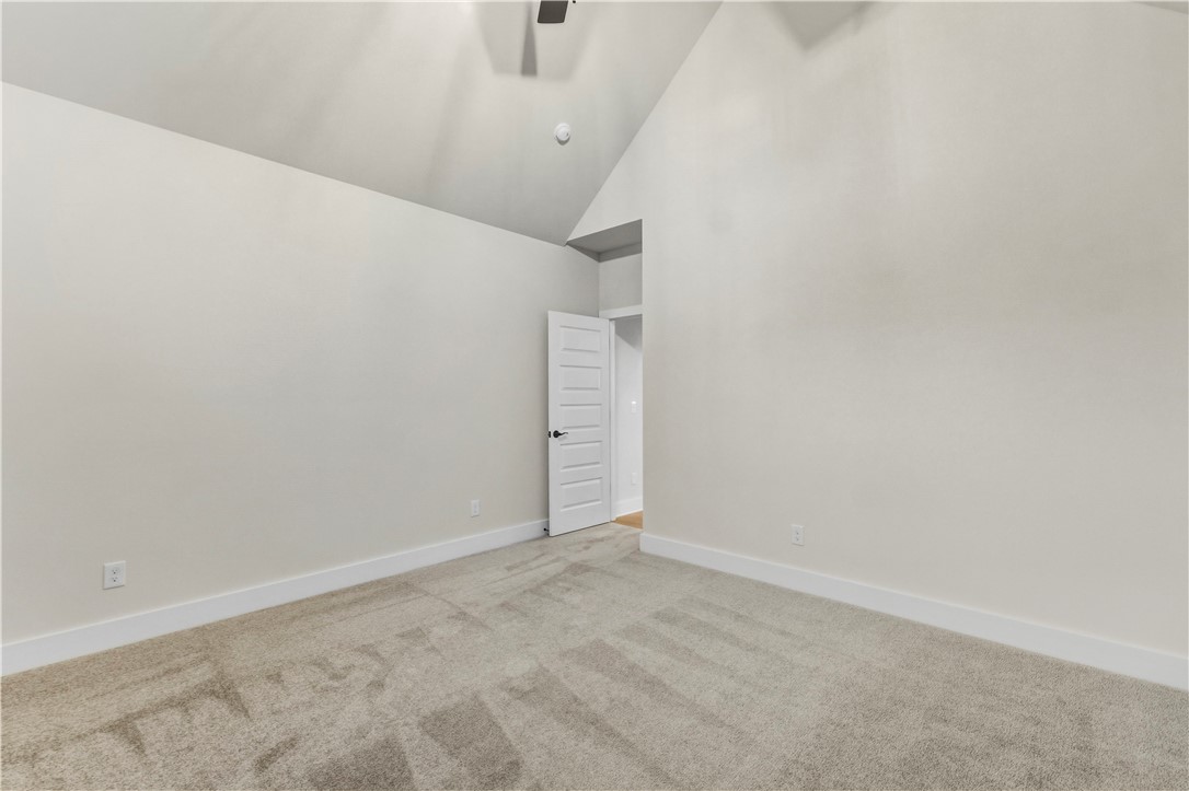 DIAMOND ESTATES PH V-CENTERTON - Residential