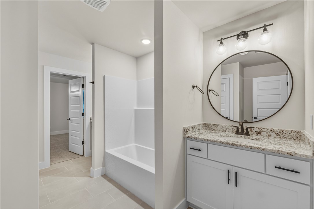 DIAMOND ESTATES PH V-CENTERTON - Residential