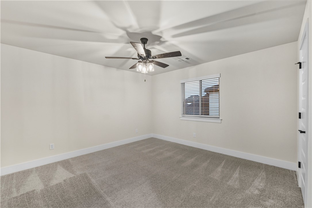 DIAMOND ESTATES PH V-CENTERTON - Residential