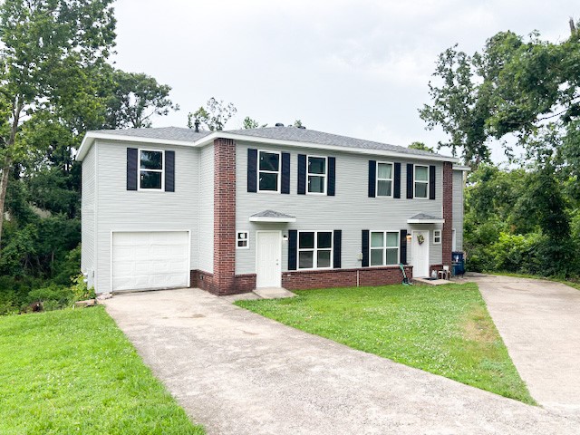 Come home to this completely renovated duplex/townhome located in north Bentonville. This unit is brand new inside and out. New cabinets and counter tops, plumbing and electrical fixtures, paint, flooring and appliances. Located close to schools, trails, and Crystal Bridges Contact owner/agent for a tour today!