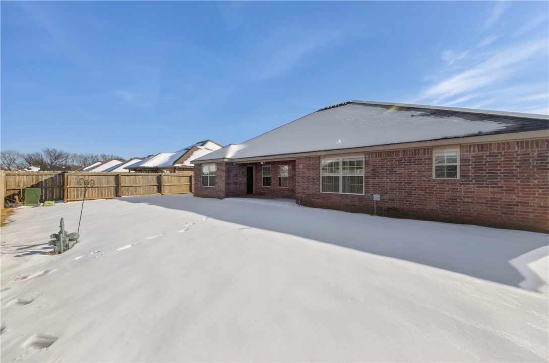 Kensington Hills Centerton - Residential Lease