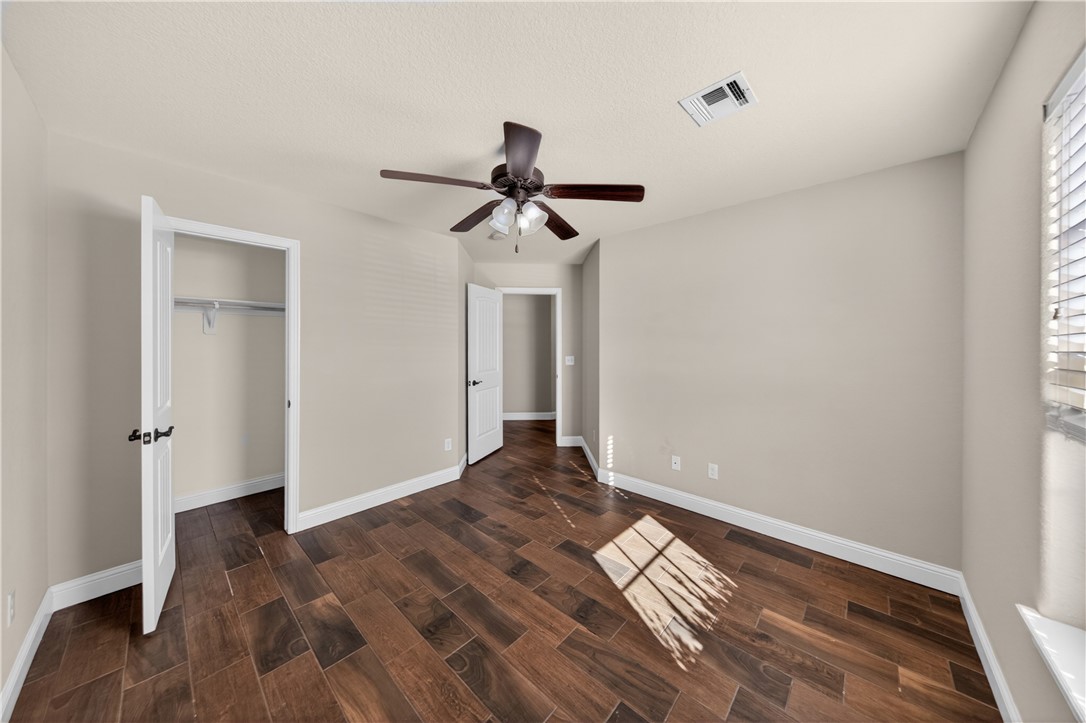 Kensington Hills Centerton - Residential Lease