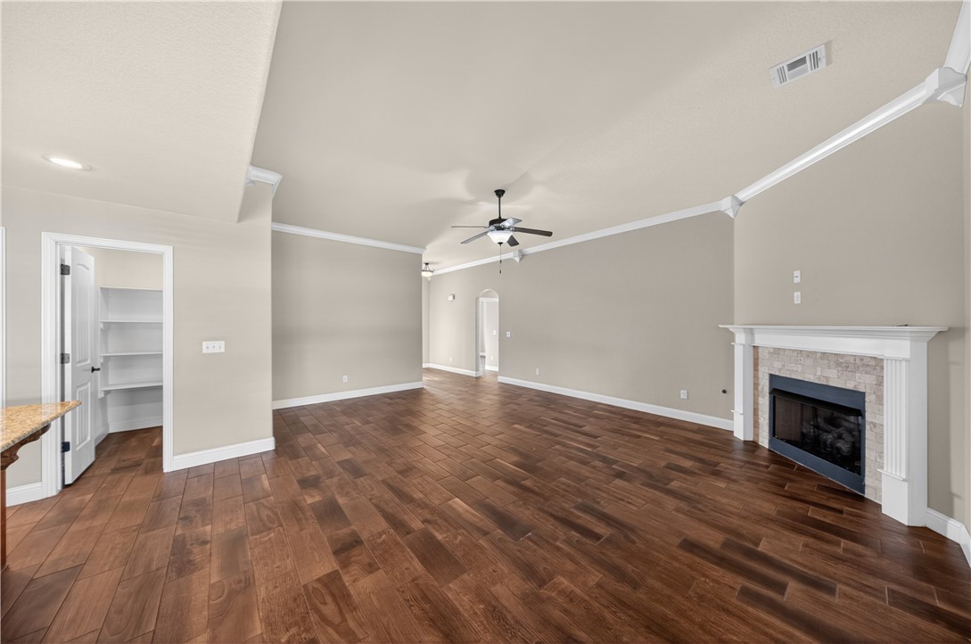 Kensington Hills Centerton - Residential Lease