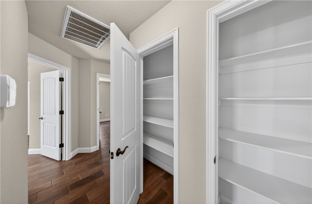 Kensington Hills Centerton - Residential Lease