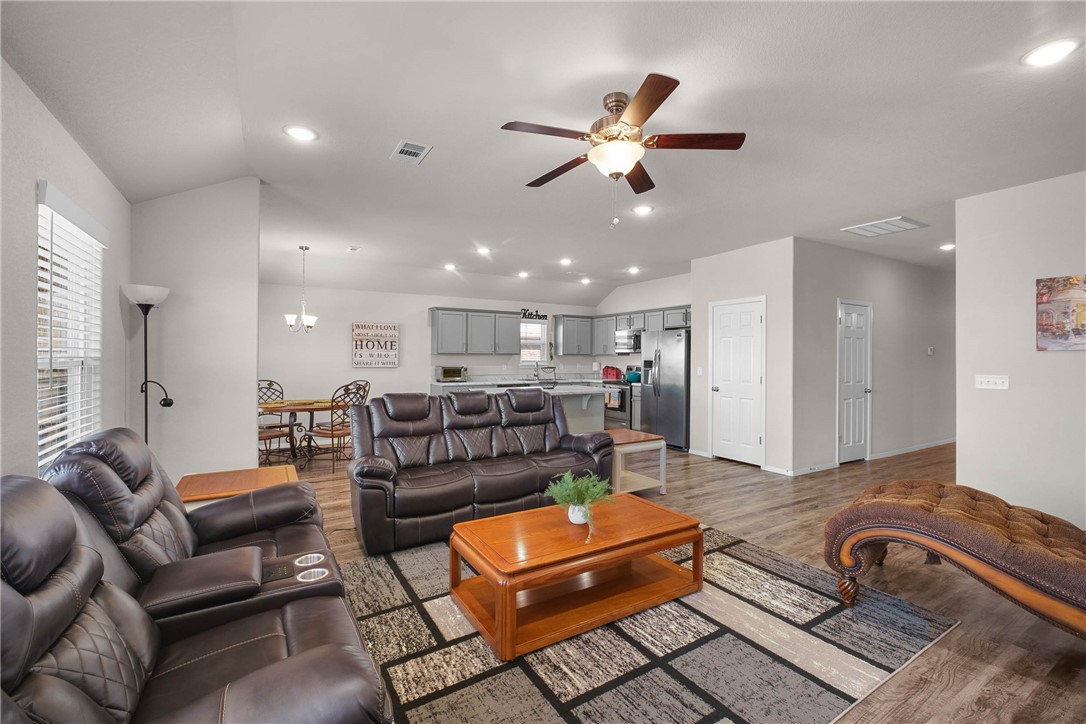 Providence Village Ph Ii Bentonville - Residential