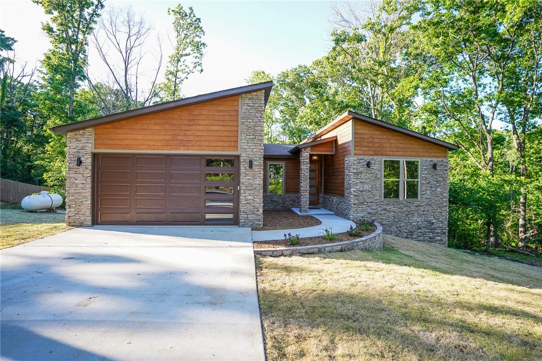 Bankfoot Sub Bvv - Residential