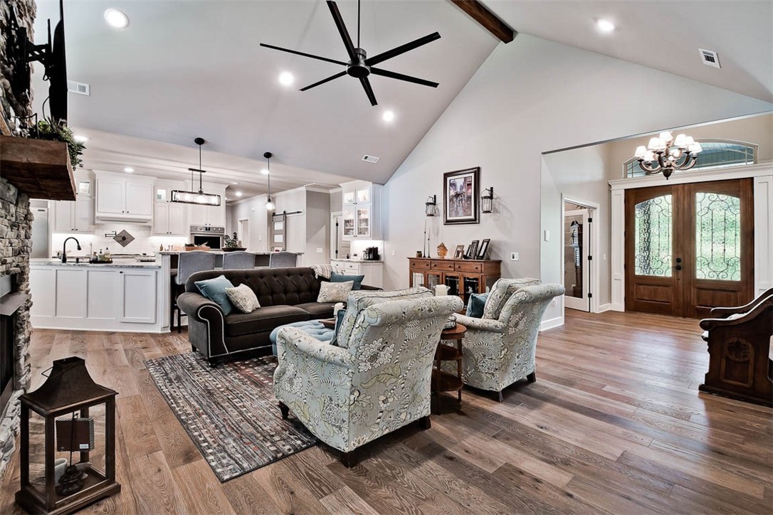 Estates Of Lakeway, The Rurban - Residential