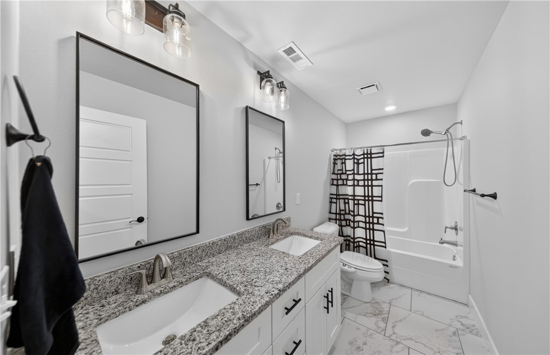 Diamond Estates Ph 1 Centerton - Residential Lease