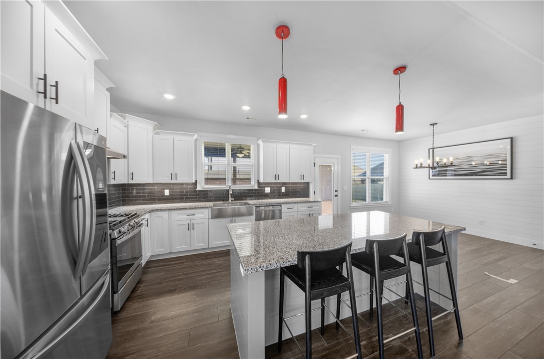 Diamond Estates Ph 1 Centerton - Residential Lease