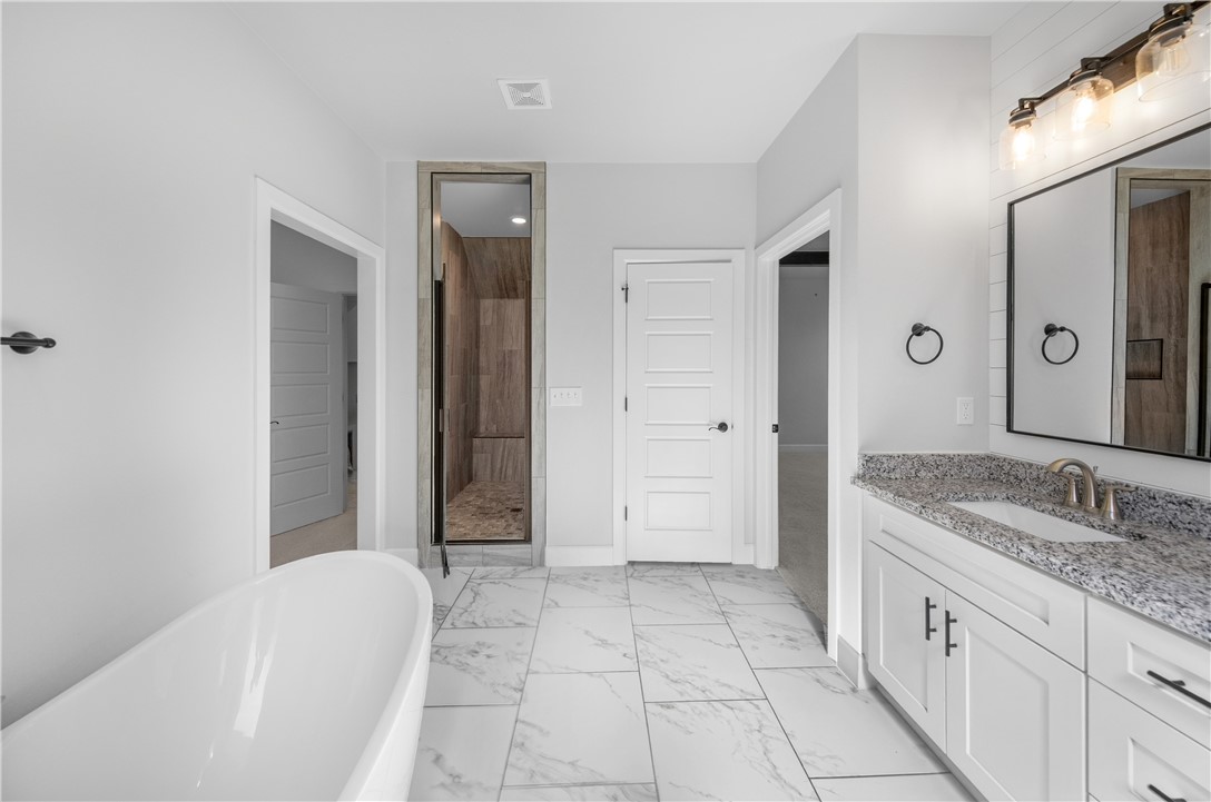 Diamond Estates Ph 1 Centerton - Residential Lease