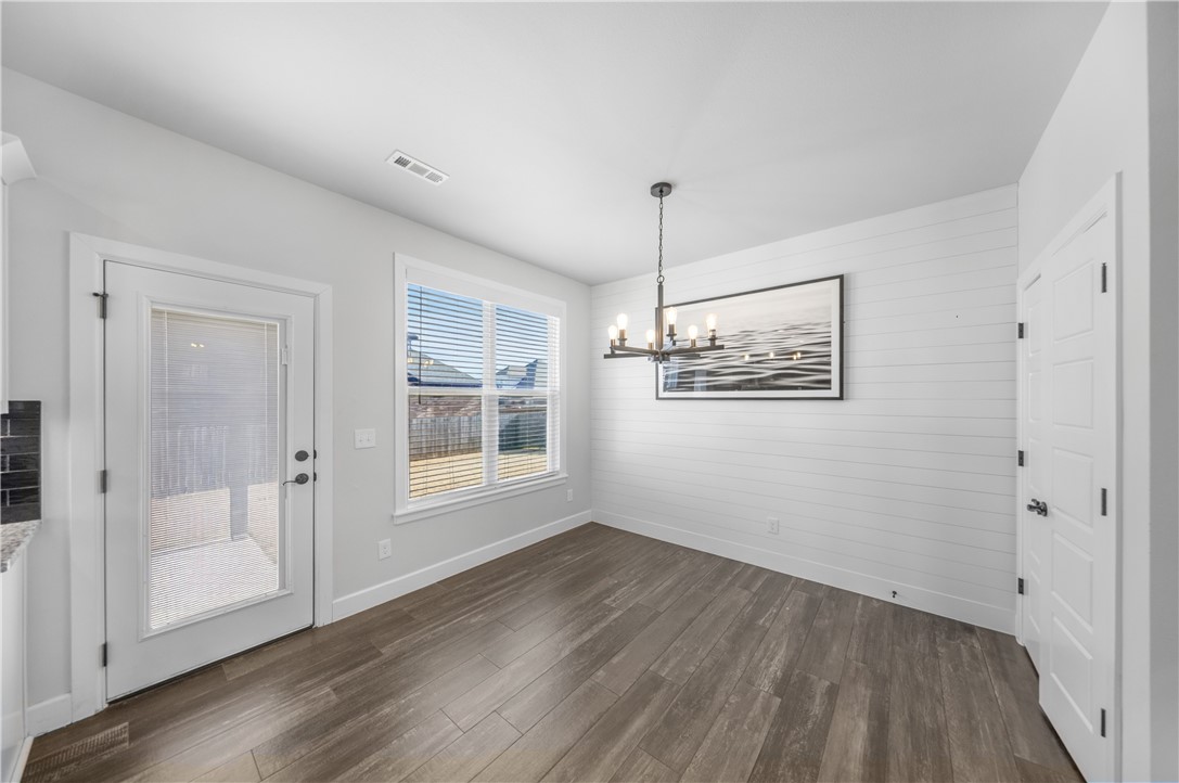 Diamond Estates Ph 1 Centerton - Residential Lease