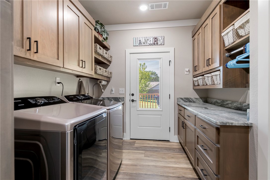 Top Flite Add 6 Rurban - Residential