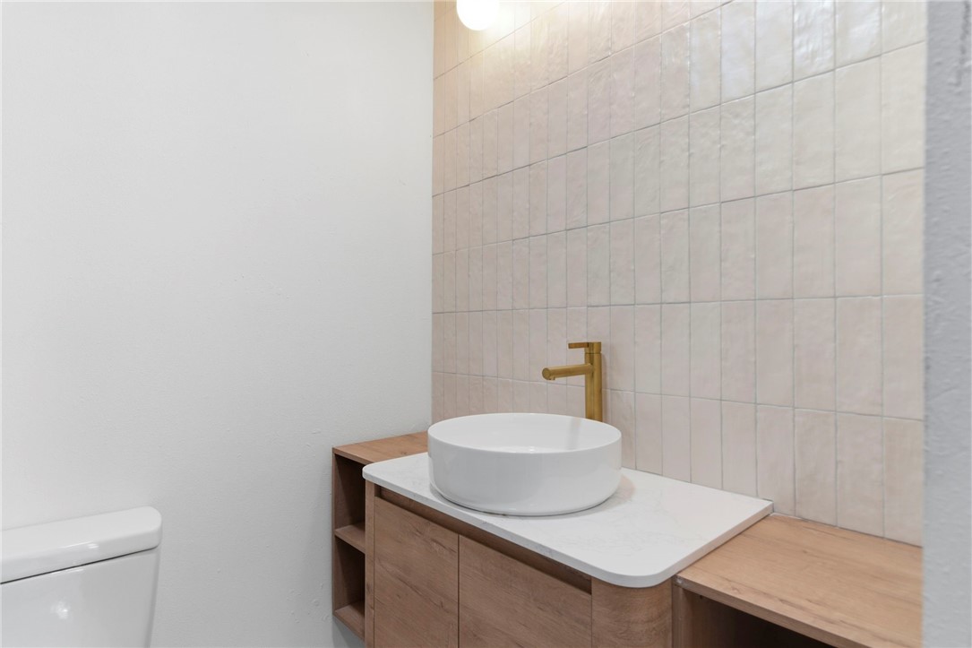 Hampstead Sub Bvv - Residential