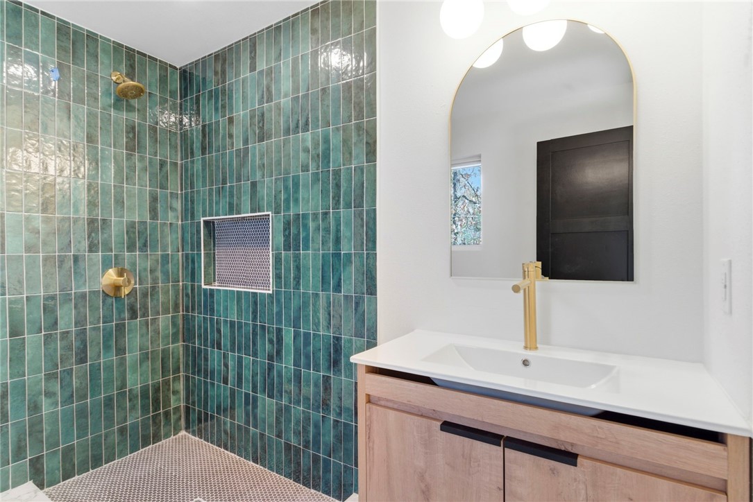 Hampstead Sub Bvv - Residential