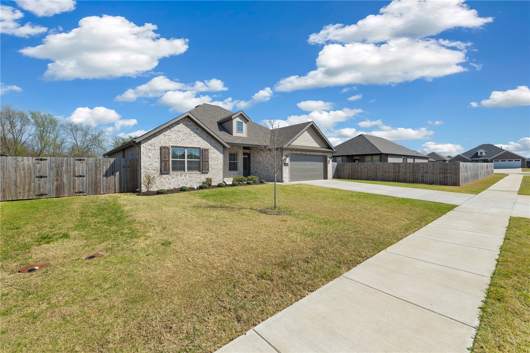 Hylton Place Ph 2 - Residential