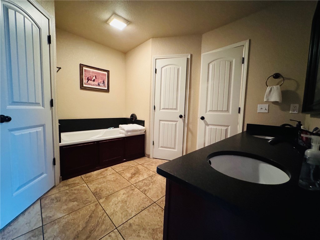 Foxwood - Residential