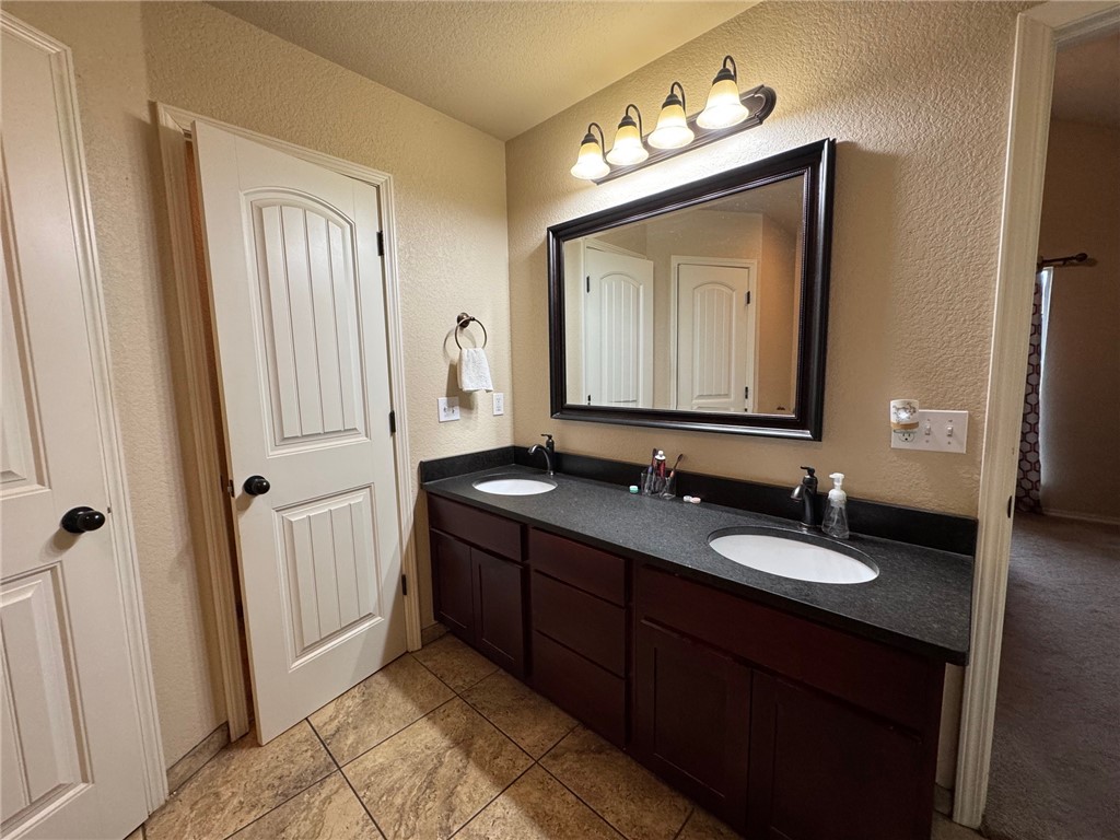 Foxwood - Residential