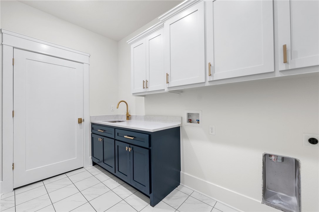 Photo 40 of 56 of 204 NW 3rd Street townhome