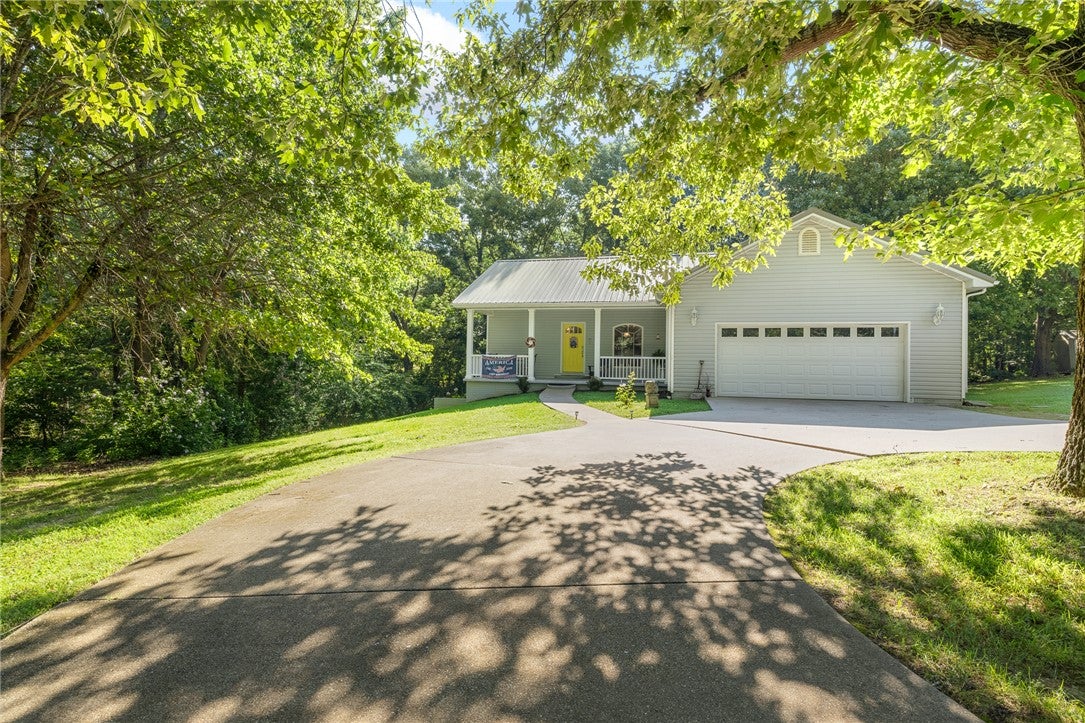 416 Meadow Lark Drive