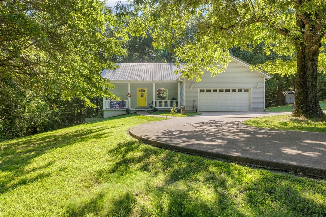 416 Meadow Lark Drive