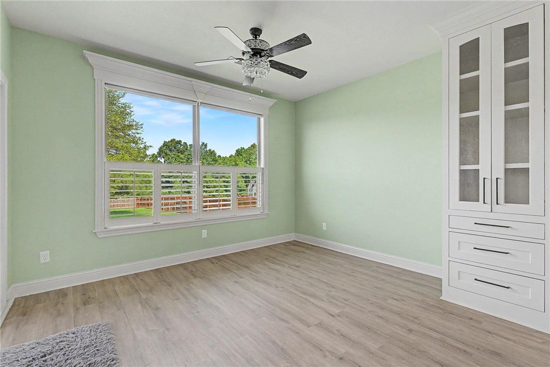 33 Ledbetter Lane