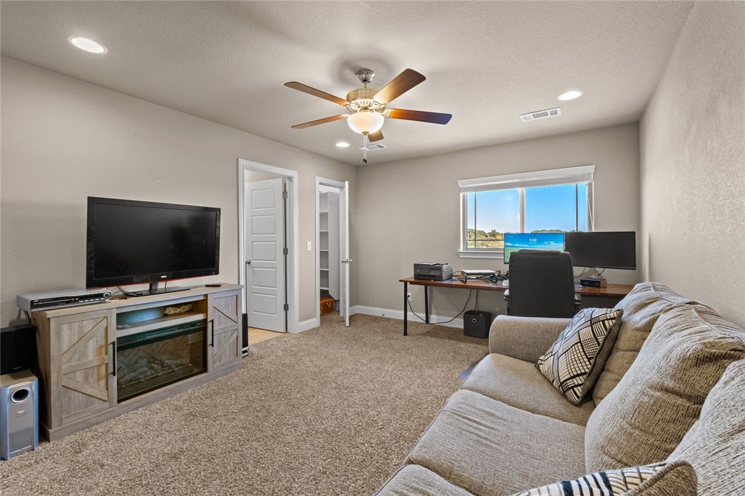 Elm Valley Sub Ph I Elm Spgs - Residential