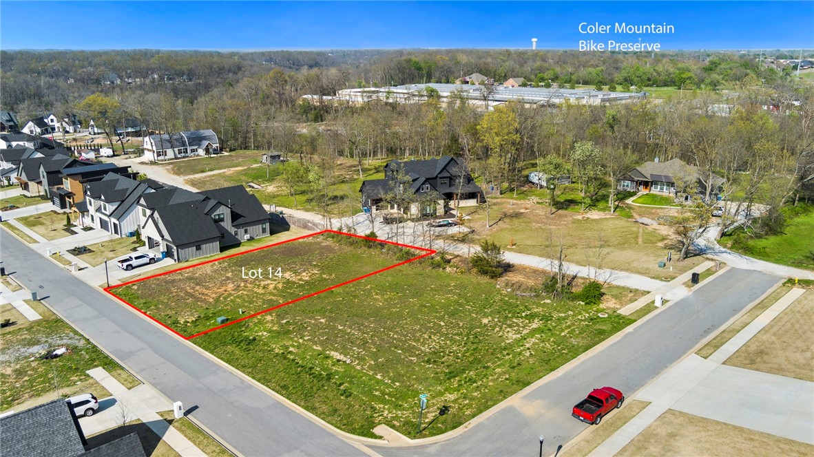 Inner lot - Rare Opportunity in the Heart of Bentonville!
Land this close to the Walmart Home Office, Downtown Bentonville, and the breathtaking Coler Mountain Bike Preservea nearly impossible to come by ā and now thereās even more to get excited about with the upcoming 8th Street Gateway Park just around the corner!
This prime lot offers incredible flexibility:Buy one parcel and build your dream home Or secure two side-by-side lots (see MLS#1304592 )and create your own custom mansion masterpiece (with developer approval).
Imagine living steps away from world-class biking trails, vibrant downtown life, and a future city park that will elevate the entire area. Whether you're building for lifestyle, investment, or legacy ā this is your moment.
Opportunities like this donāt come around often ā grab this one while itās here!