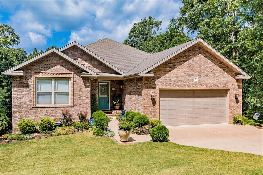 This sparking clean and beautiful home should check all the boxes for you&#x2026;.a very convenient  location near Metfield Golf and Rec Center, offering a pool, tennis, playground, mini-golf, even a fabulous exercise & work-out facility, bike trails and so much more! This 4-5 bedroom, two level home in the Lake Brittany area, featuring stunning flooring and luscious granite is absolutely move-in ready and sellers have thought of everything! Rooms for every purpose and amazing storage. 2781 sf. Priced to SELL!!