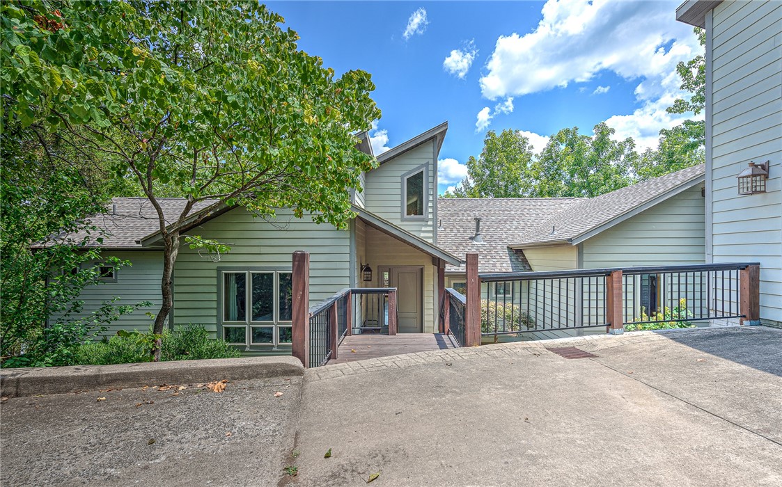 Unit 116 Holiday Island - Residential