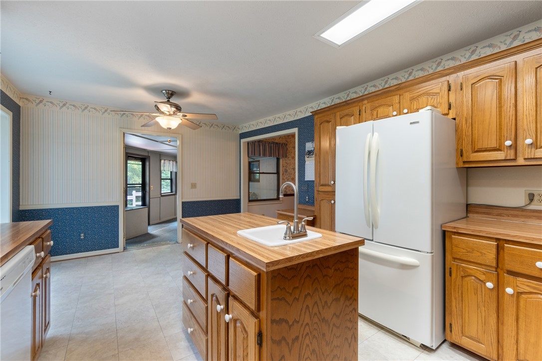 Unit 7 Holiday Island - Residential