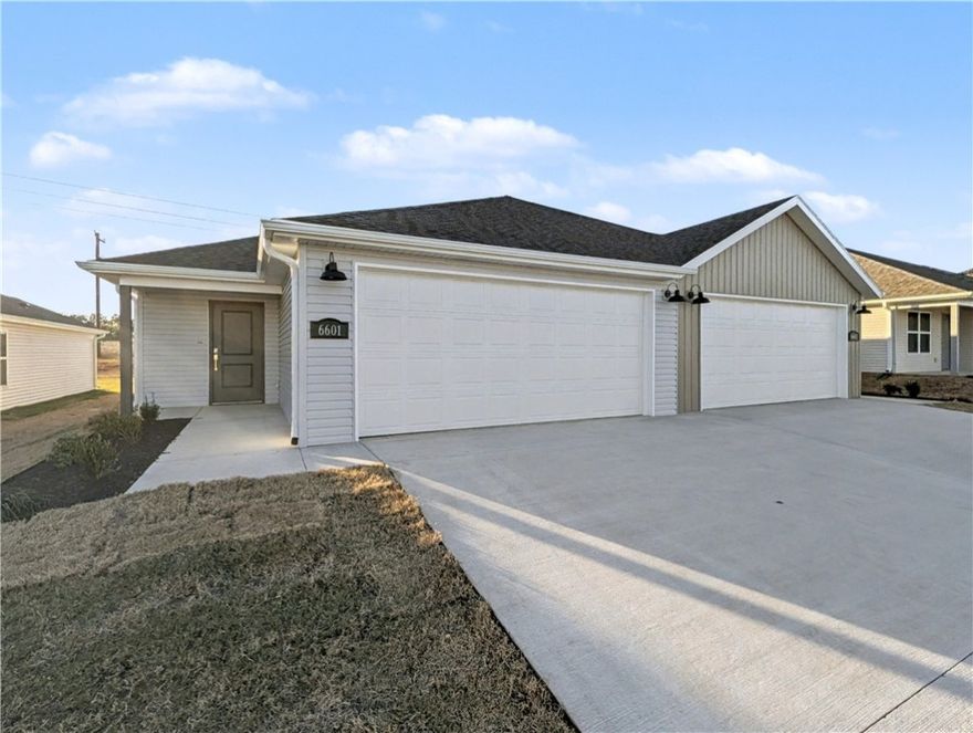 Welcome To Your Next Home! Stop Your Search—This Is The Ultimate Real Estate Power-Move. A Glimmering, Brand-New Duplex That’s Architected For Modern Life And Smart Investing. We’re Talking Double The Doors, Double The Opportunity. Each Meticulously Designed Unit Features 3 Spacious Bedrooms, 2 Full Chic Baths, And A Private 2-Car Garage. Step Inside And Feel The Vibe: An Expansive, Sun-Drenched Open-Concept Layout Complemented By Designer Finishes And A Flawless, Move-In Ready Shine. This Is Your Golden Ticket. Option A: Live In One Side In Absolute Style While Your Tenant Happily Pays Down Your Mortgage. Option B: Rent Out Both Units And Watch Your Real Estate Portfolio Explode. Situated In The Coveted Bentonville School District, This Location Is Pure Gold. The Cherry On Top? Seize Up To $4,500 In Closing Cost Credits By Using The Preferred Lender With Specific Financing. Don’t Walk, Run. This Is A Rare Find. A Perfect Blend Of Lifestyle And Asset. Secure Your Future, Today.