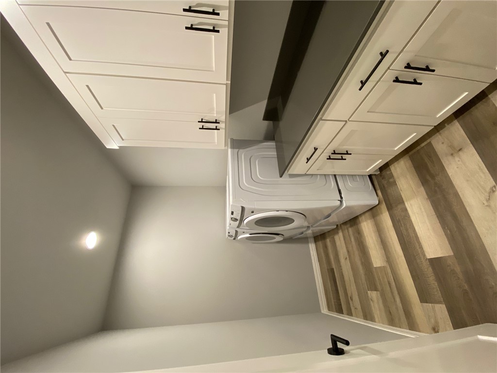 Bennington Sub Bvv - Residential Lease