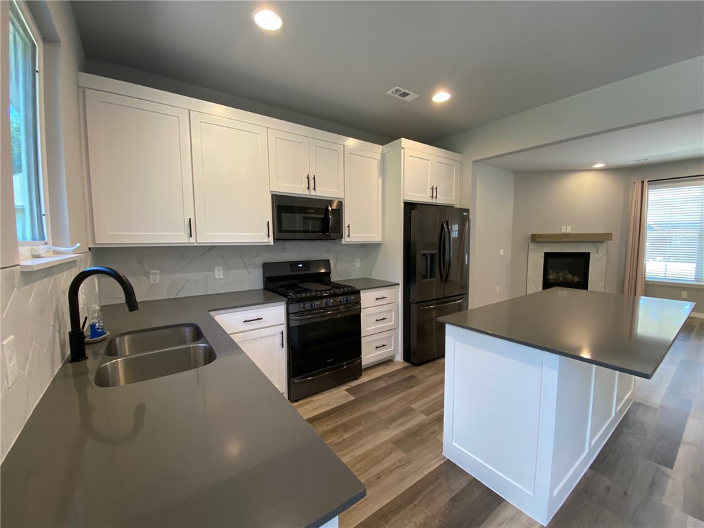 Bennington Sub Bvv - Residential Lease