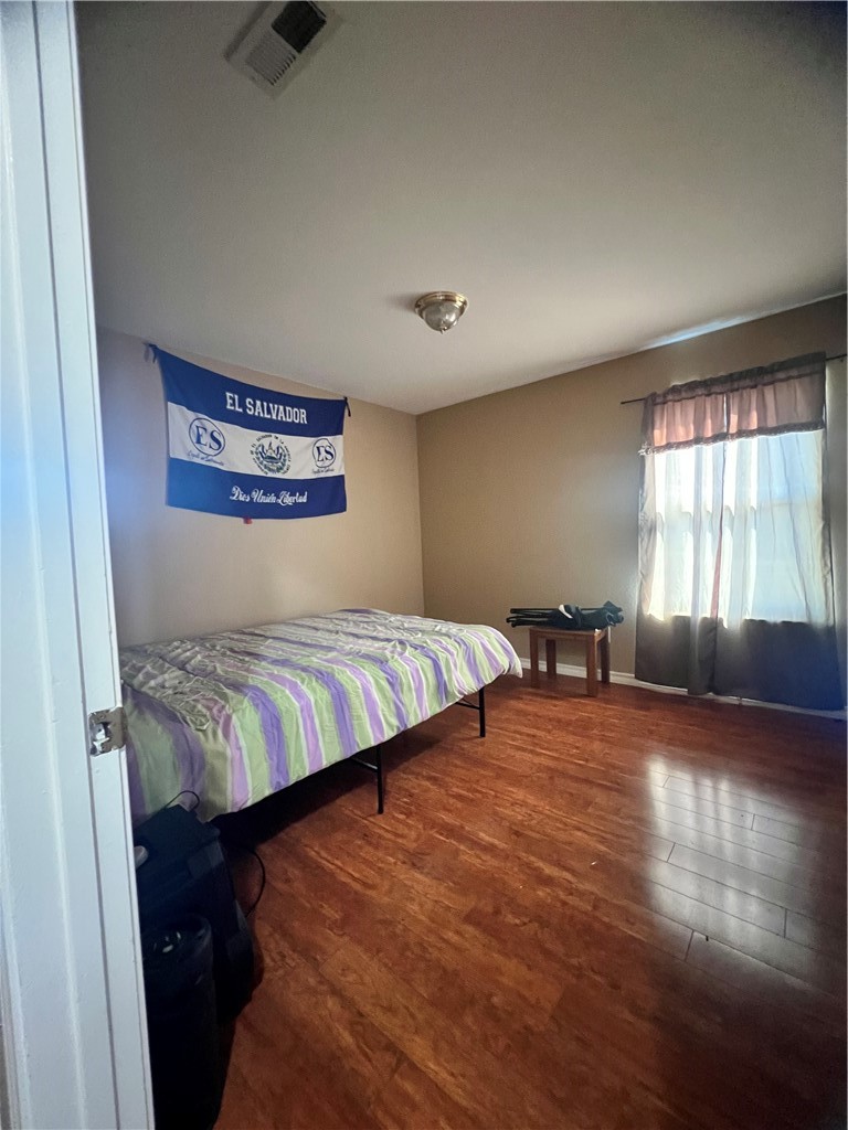 Victoria Place Rogers - Residential