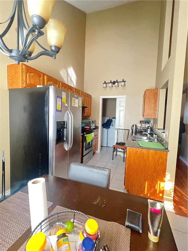 Victoria Place Rogers - Residential