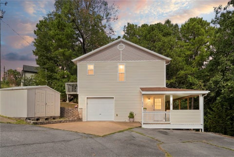 Photo of 8314 Chestnut Drive, Rogers, AR 72756 (MLS # 1362157)