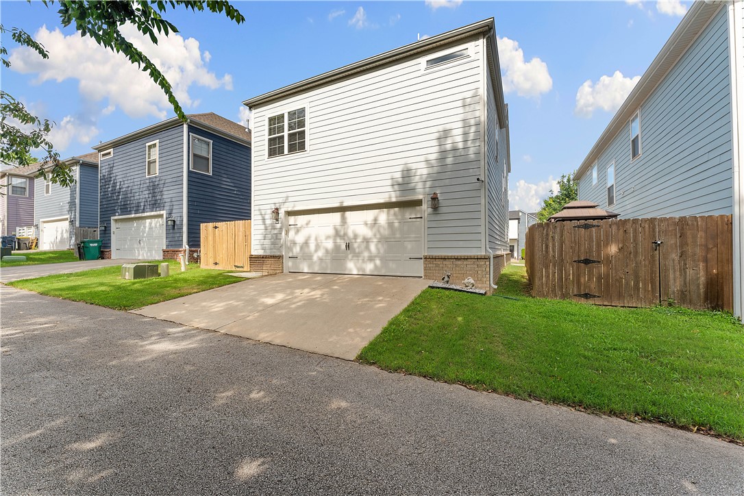 Arbor Glenn Rogers - Residential