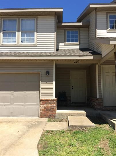 Fantastically located townhome near shops, food, trails, schools, the list goes on! 1.7 miles east of UofA
off of MLK Blvd. Inside boats a spacious living area with open concept kitchen and kitchen island with
extra storage, half bathroom downstairs for convenience as well. Upstairs boats 3 bedrooms with a
master suite attached and laundry upstairs! No lugging clothes up and down the stairs! Attached 1 car
garage with access directly into kitchen for easy unloading of groceries. Landscaping outside is done for
you, no worrying about mowing a huge lawn! Come check out this great place now, won't last long!
We do not advertise on Craigslist or Facebook Marketplace.
Note: We allow a max of 2 dogs. No cats
S.A.F.E. Property Management residents are enrolled in the Resident Benefits Package (RBP) for $35.00/month which includes liability insurance, credit building to help boost the residentās credit score with timely rent payments, up to $1M Identity Theft Protection, HVAC air filter delivery...etc.
