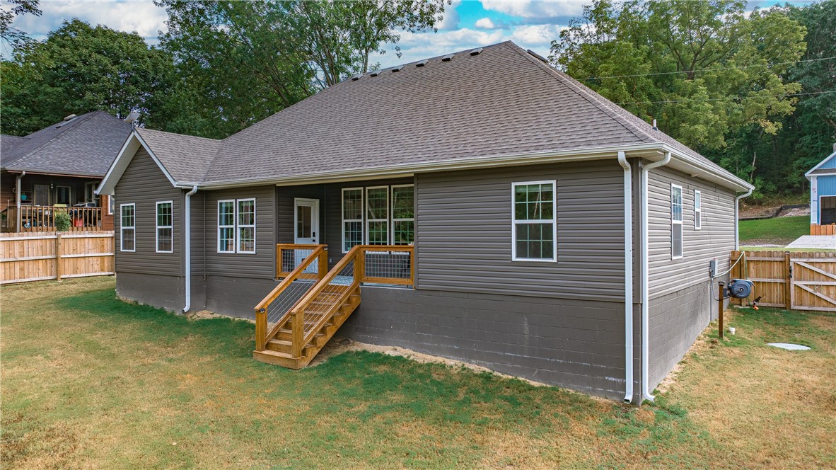 Lands End Sub Bvv - Residential