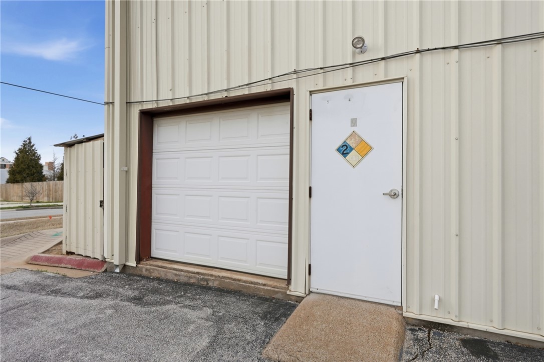 Kingston Centre Plaza - Commercial Lease