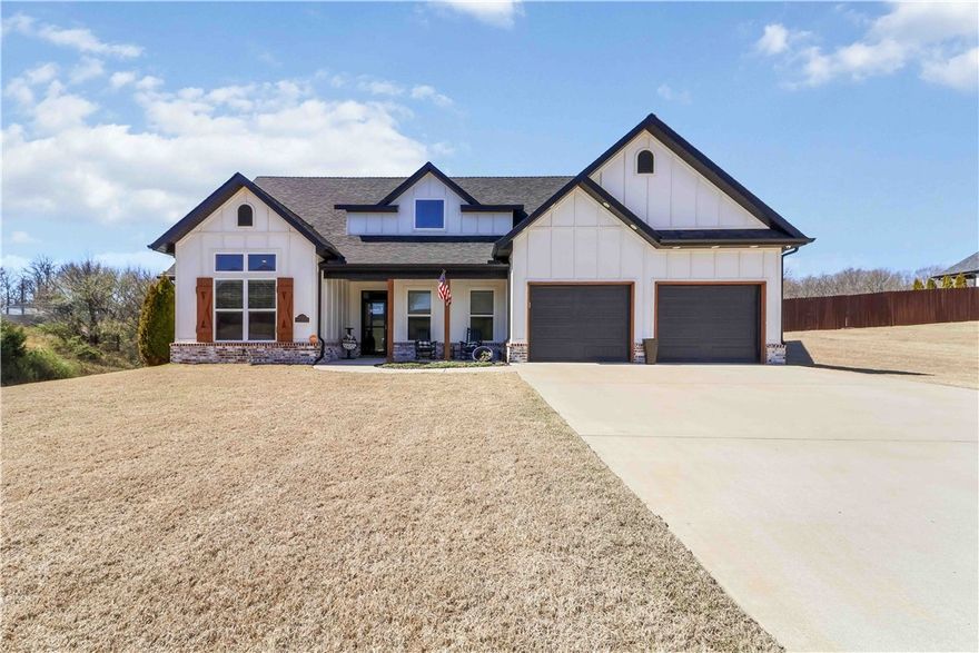 Find space, privacy and comfort. This home offers a perfect blend of functionality and outdoor living. With 4-bedrooms, 3.5 bathrooms, a spacious bonus room situated on just over 1 acre, there is plenty of room for family guest, home-office and more. Inside you'll find a well designed layout with great living space and outside you can enjoy the beautiful outdoor area complete with power, making it perfect for gatherings or just a relaxing evening under the stars. 
Additionally, this home includes a whole-house generator and storm shelter for peace of mind. Large yard for pets or kids to play and convenient to Siloam Springs amenities or a short commute to I-49.
This property offers the best of country living with modern comforts.