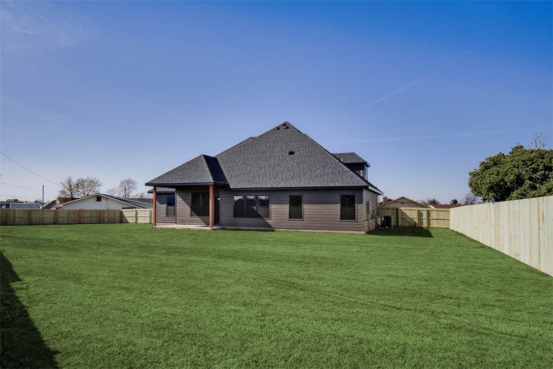 Country Club - Residential