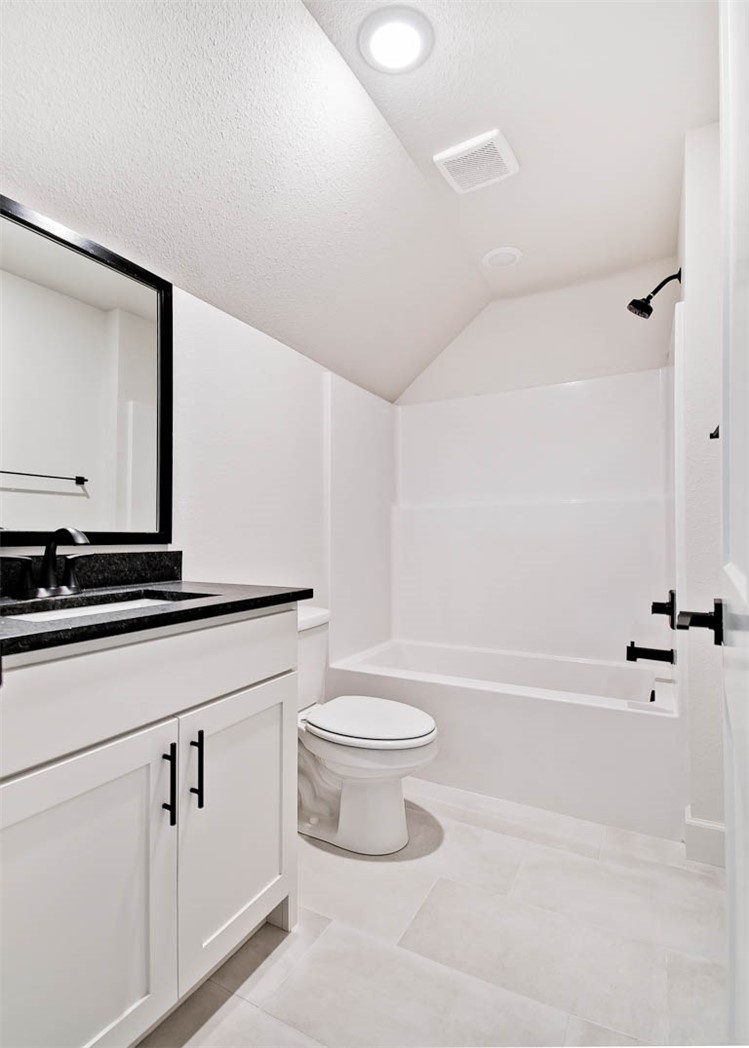 Country Club - Residential