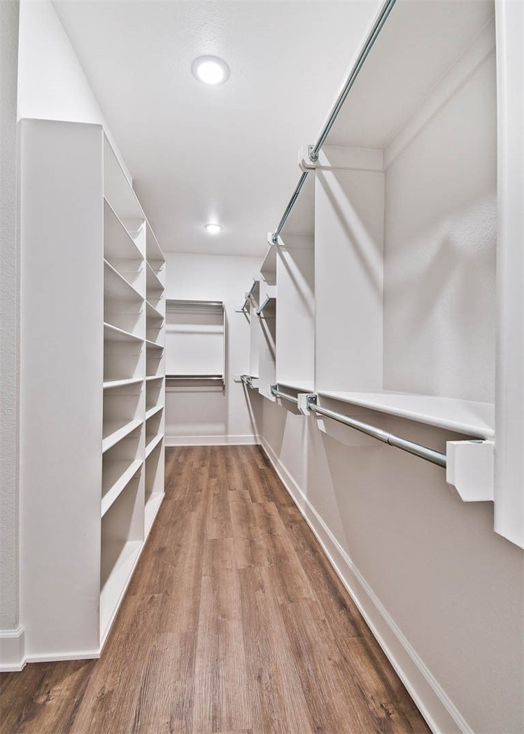 Country Club - Residential