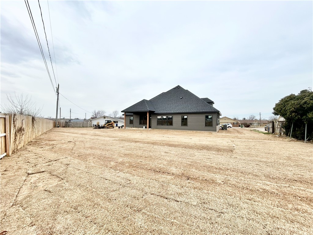 Country Club - Residential