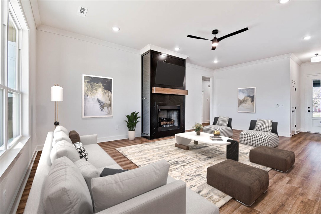 Country Club - Residential